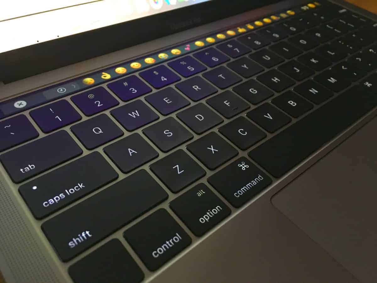 MacBook Pro Touch Bar Unresponsive? This Is How You Can Fix It